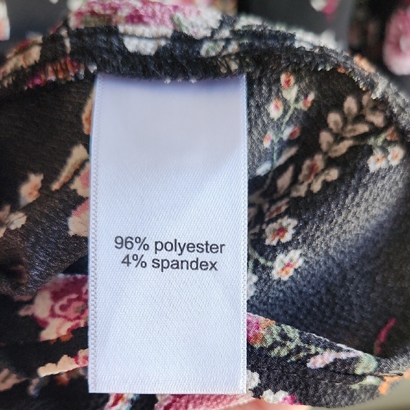 Maurices Black Floral Strappy Camisole - Picture 4 of 5